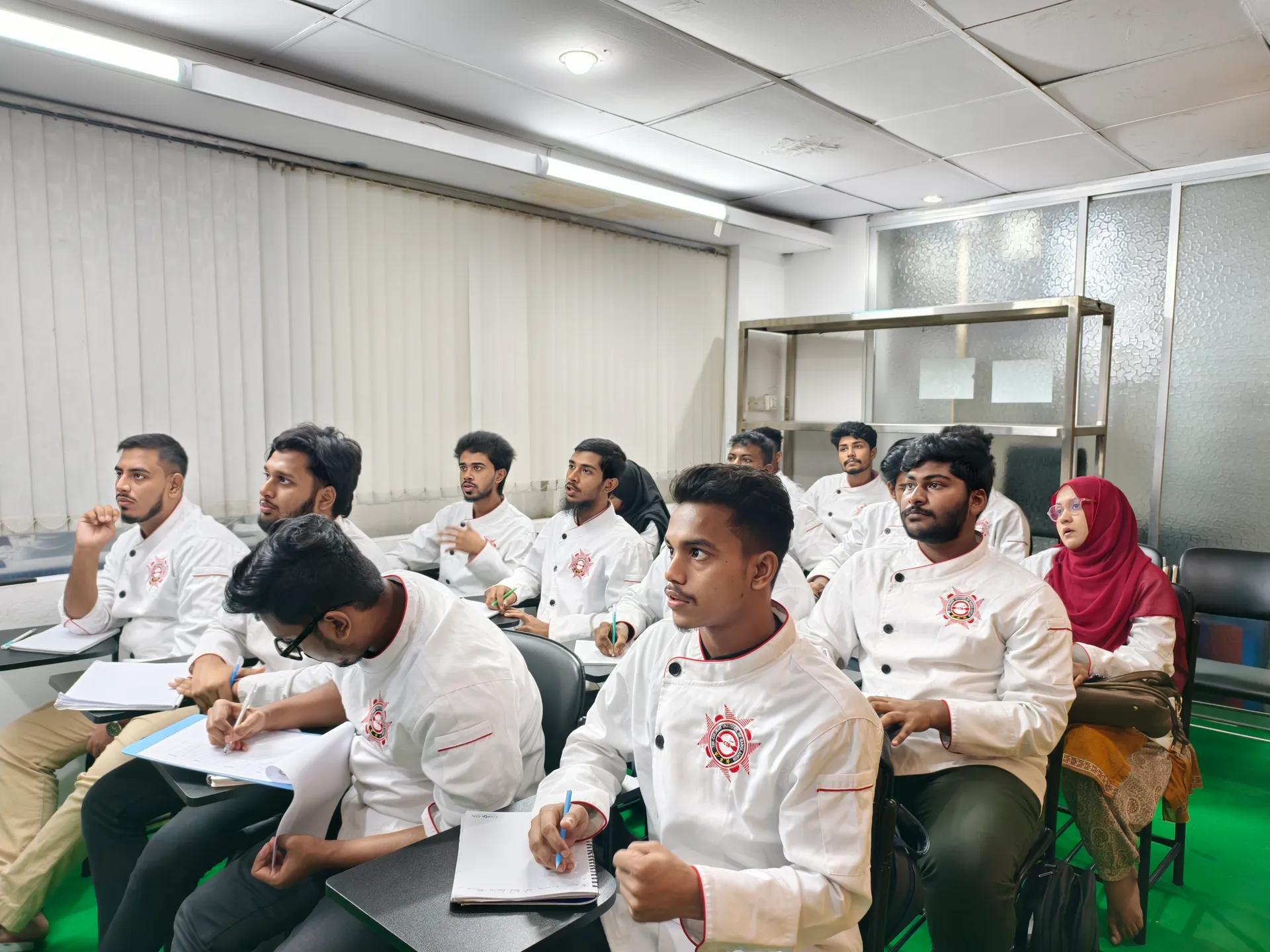 তাত্ত্বিক জ্ঞান সেশন